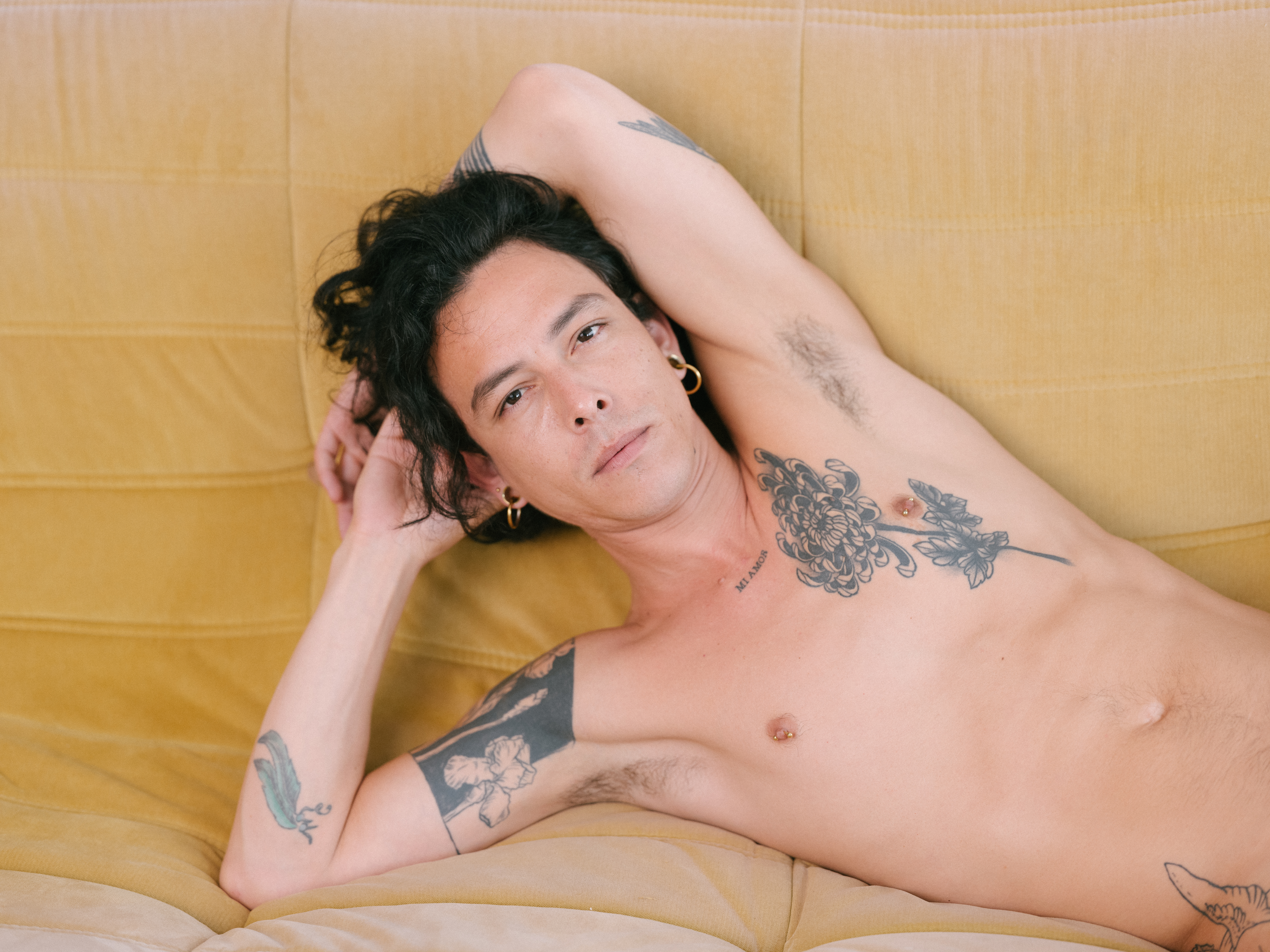 This is a default alt