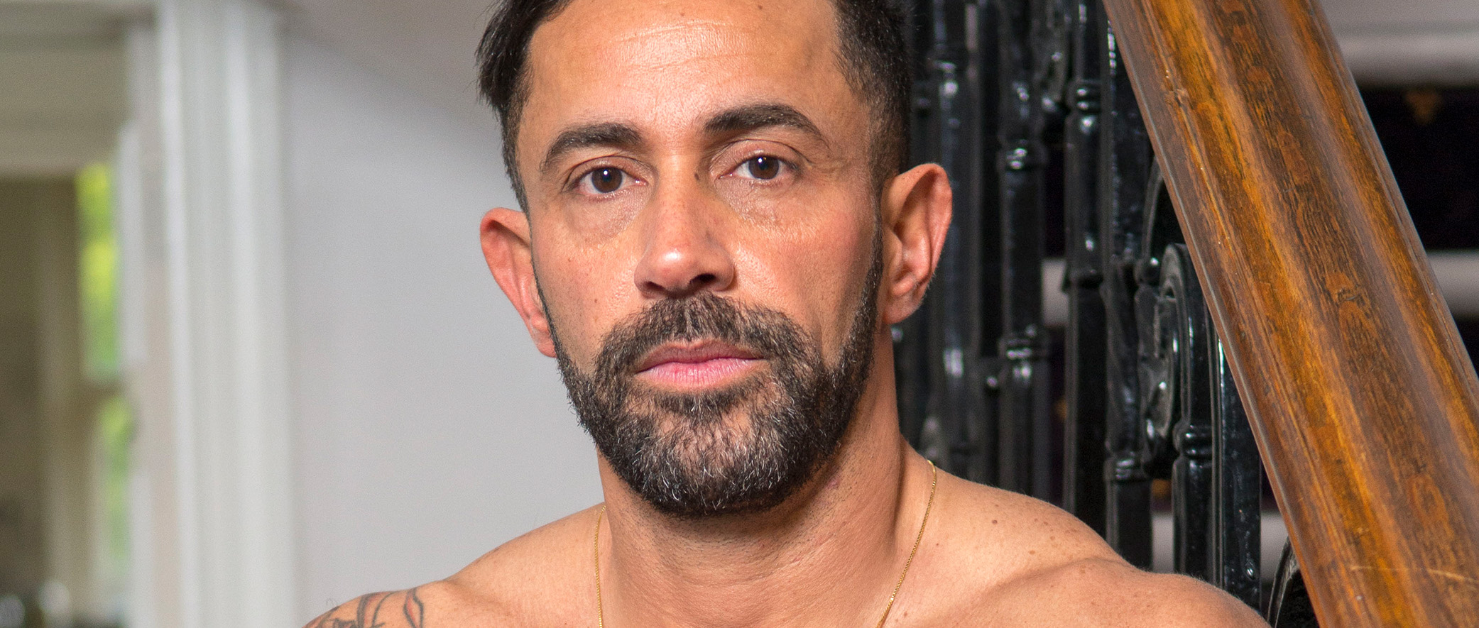 This is a default alt