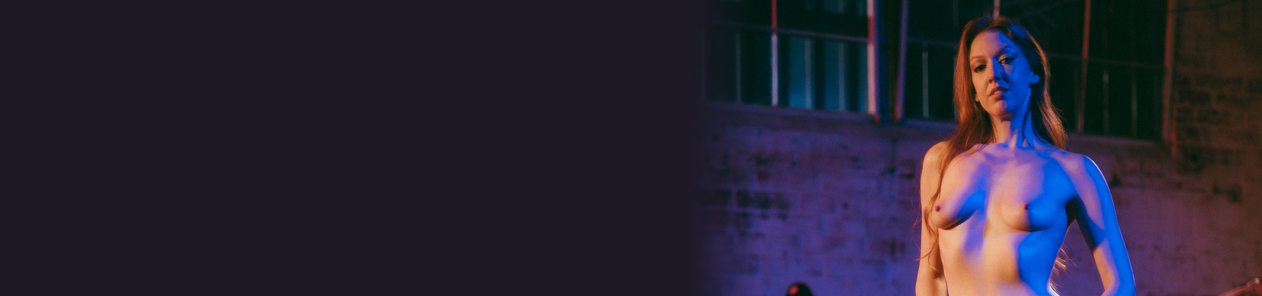 This is a default alt