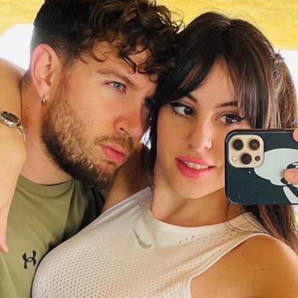 This is a default alt