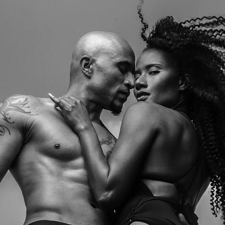 Jet Setting Jasmine & King Noire Jet Setting Jasmine & King Noire