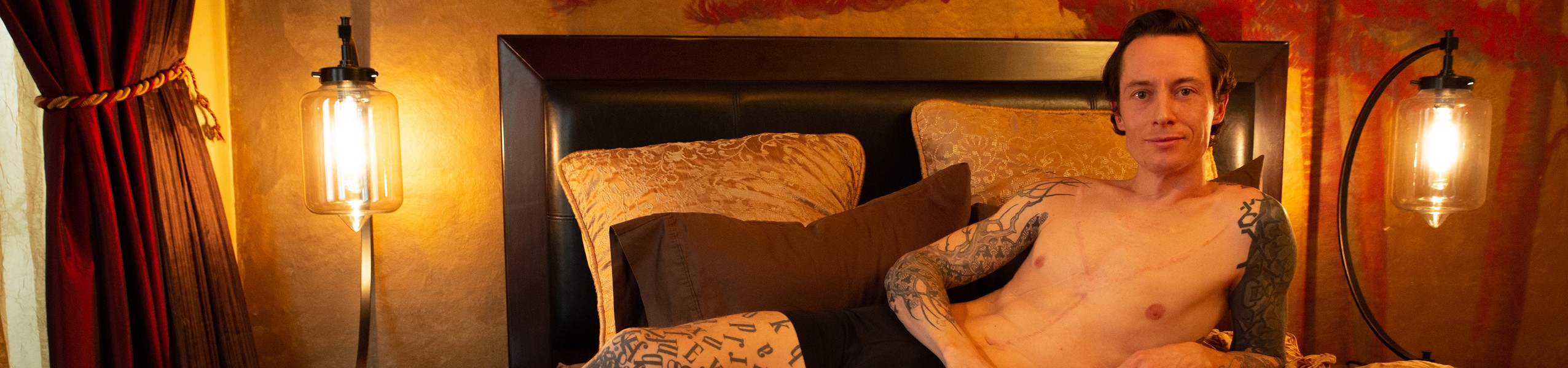 This is a default alt