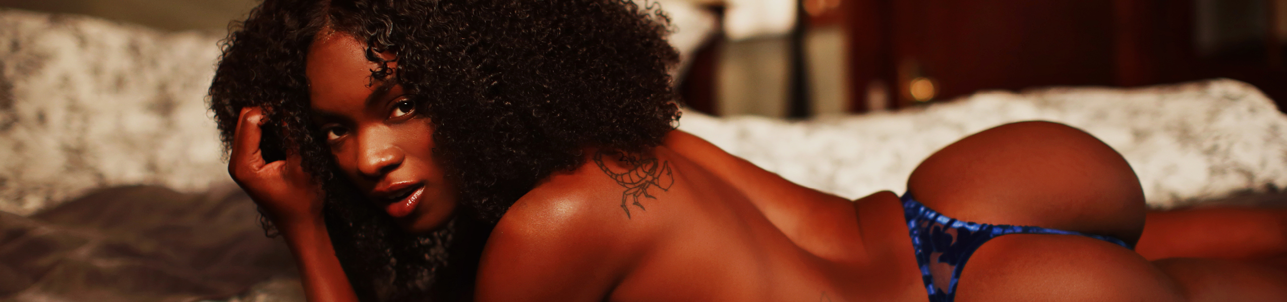 This is a default alt