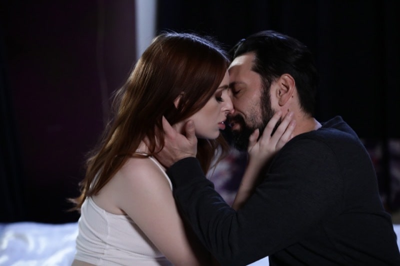 0126_MayaKendrick_TommyPistol_x-min