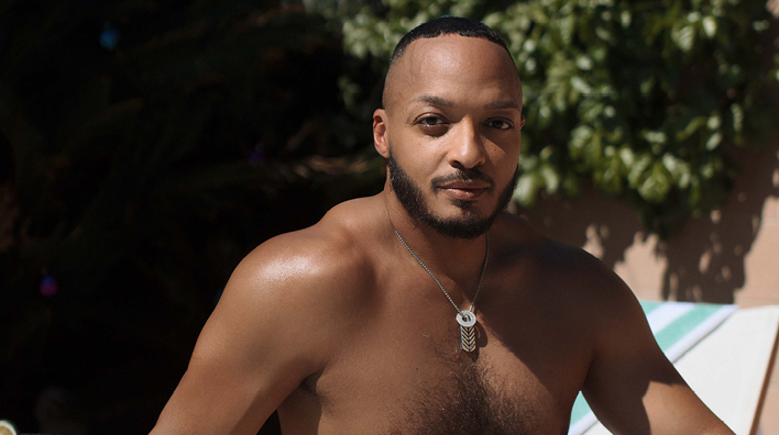 BTS: HOME FOR THE HOLIDAYS