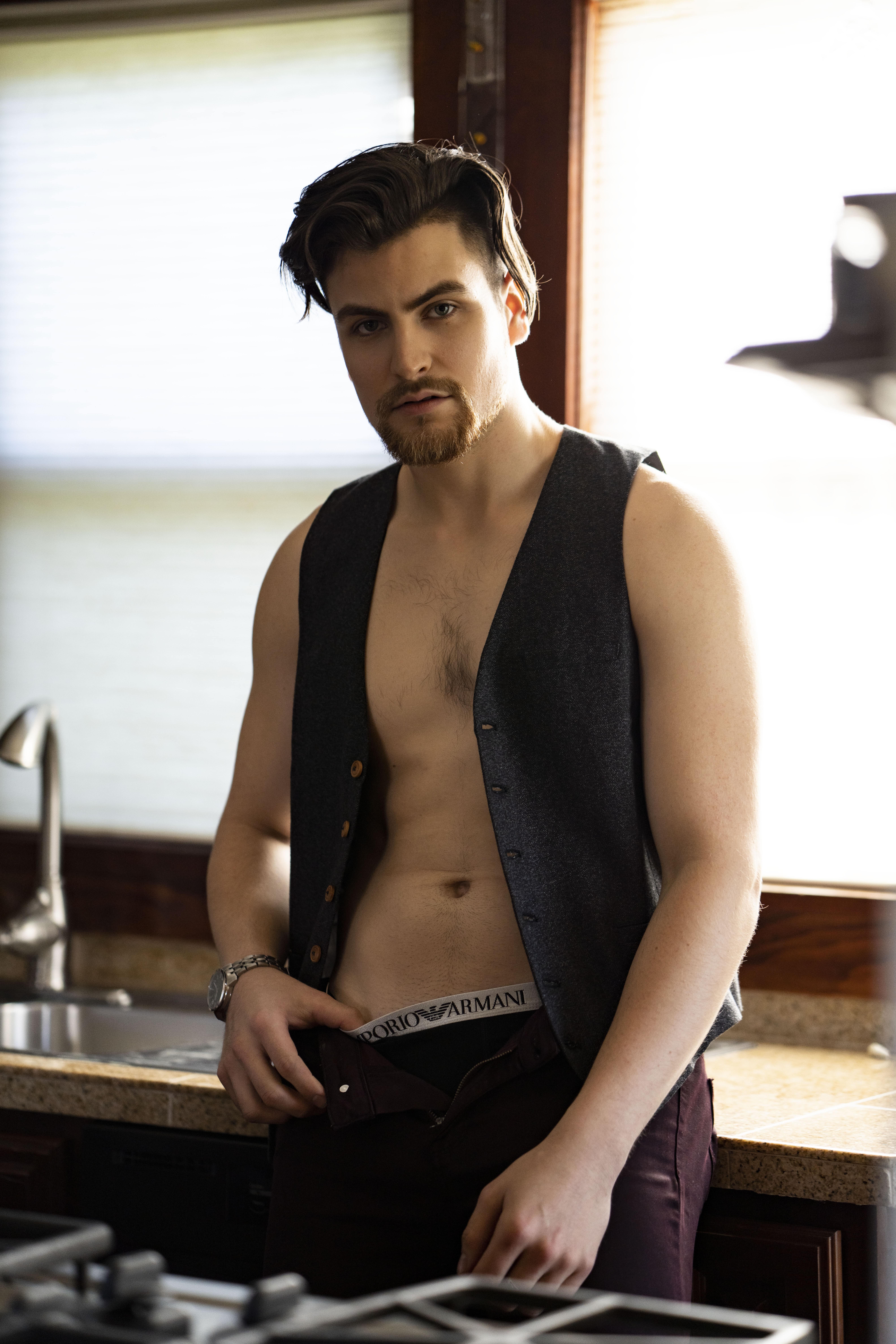 MatiasHeadshot_LR4-min