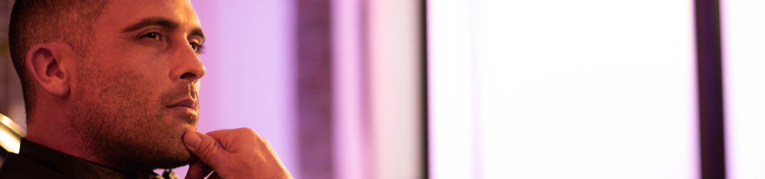 This is a default alt