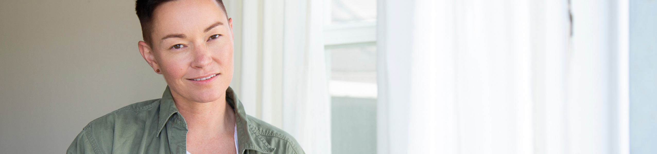 This is a default alt