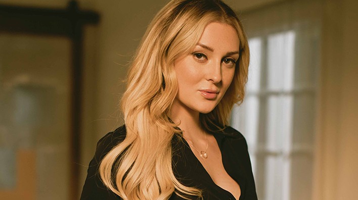 Interview: Charlotte Sins